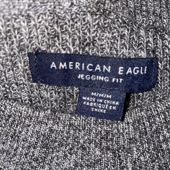 Amercian Eagle - high neck sweater - Picture 2 of 6